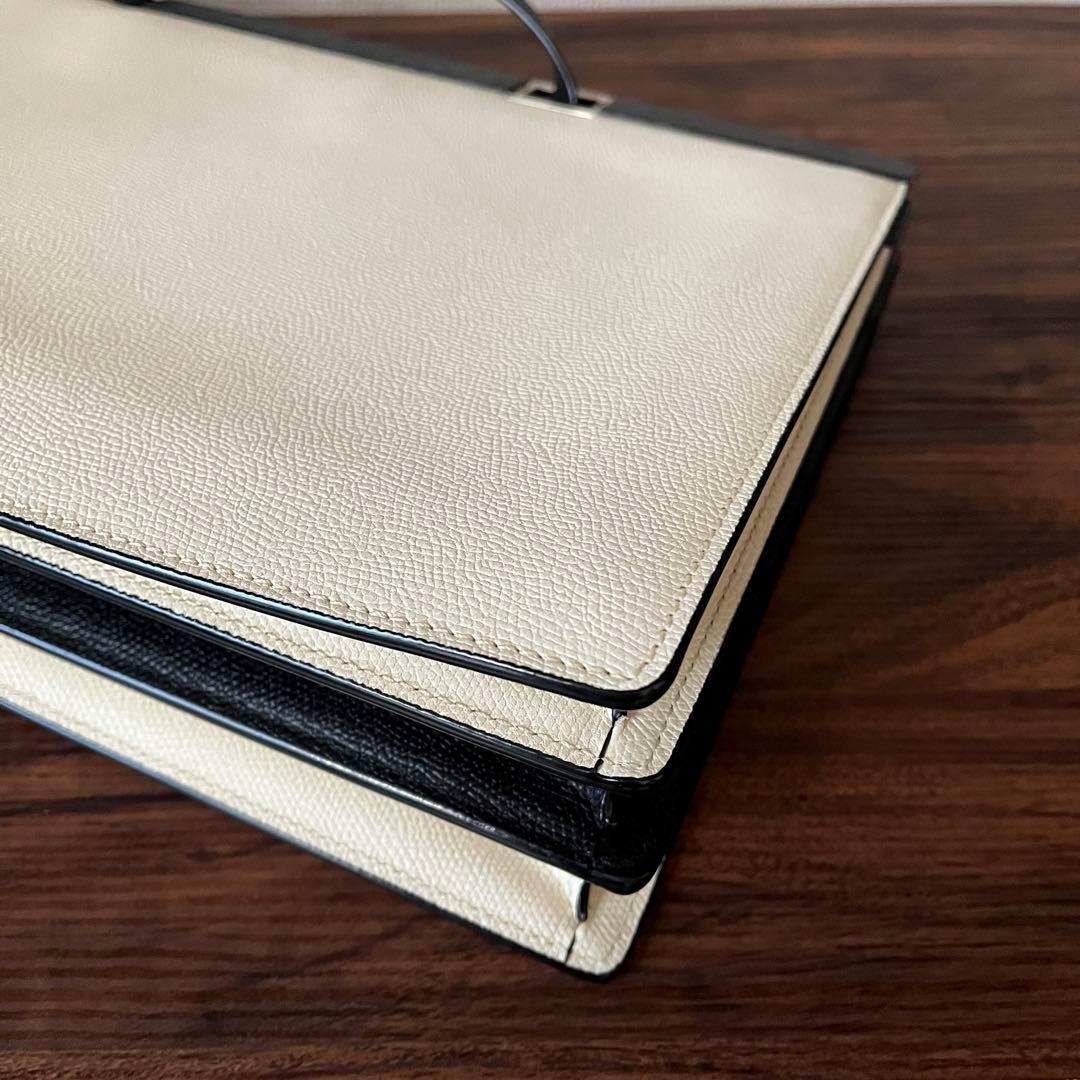 【未使用級！！】ヴァレクストラ ハンドバッグ ショルダーバッグ 2way レザー