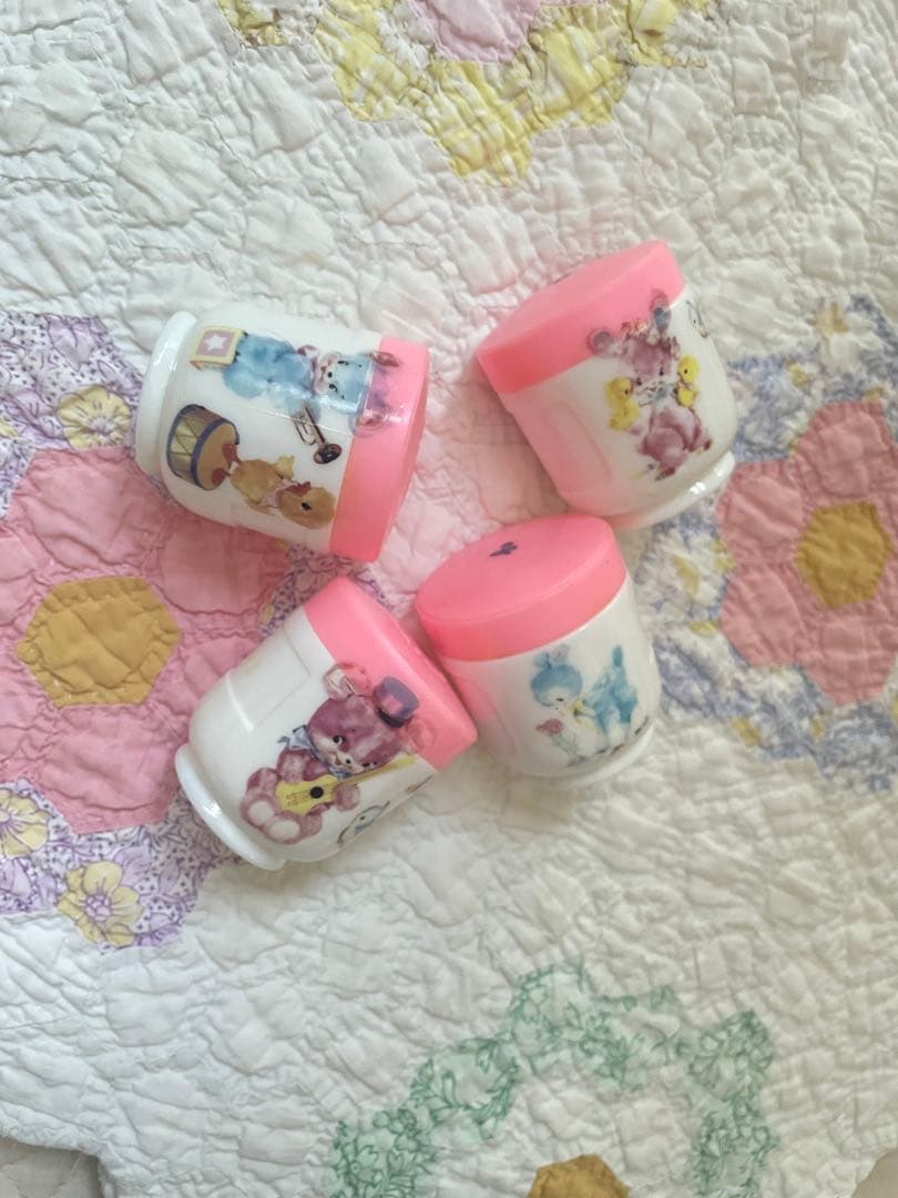 専用です。木製キャビネット小さめピンク＆デカール＆ミルクガラスセット·͜· ♡