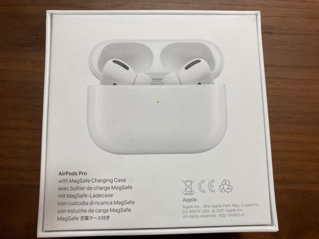 Apple AirPods Pro MagSafe充電対応
