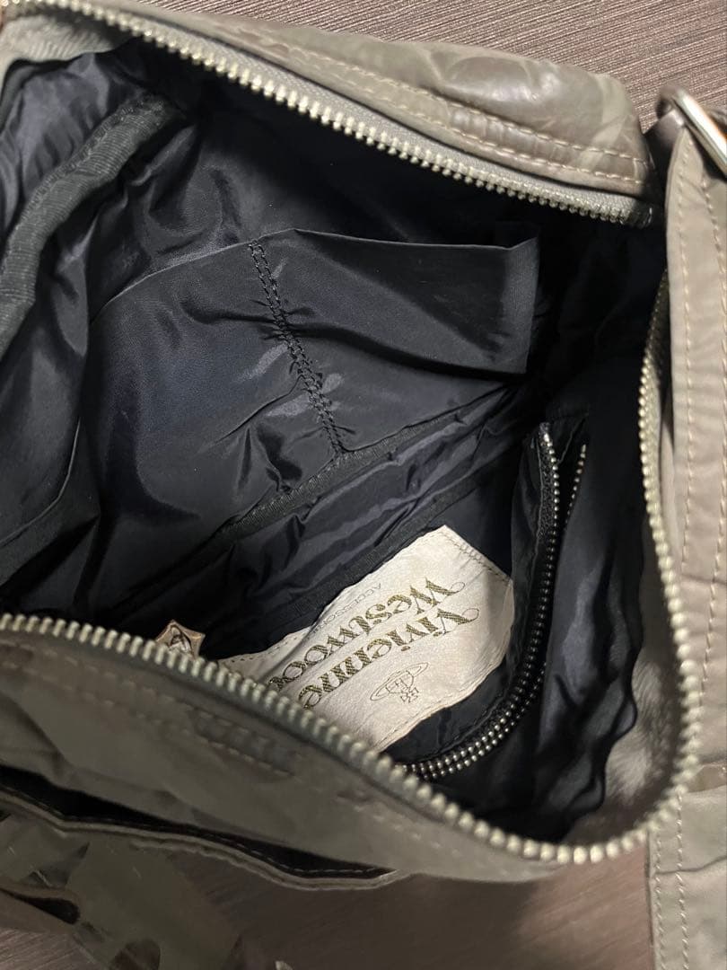 Vivienne Westwood ヴィヴィアンウエストウッドショルダーバッグ