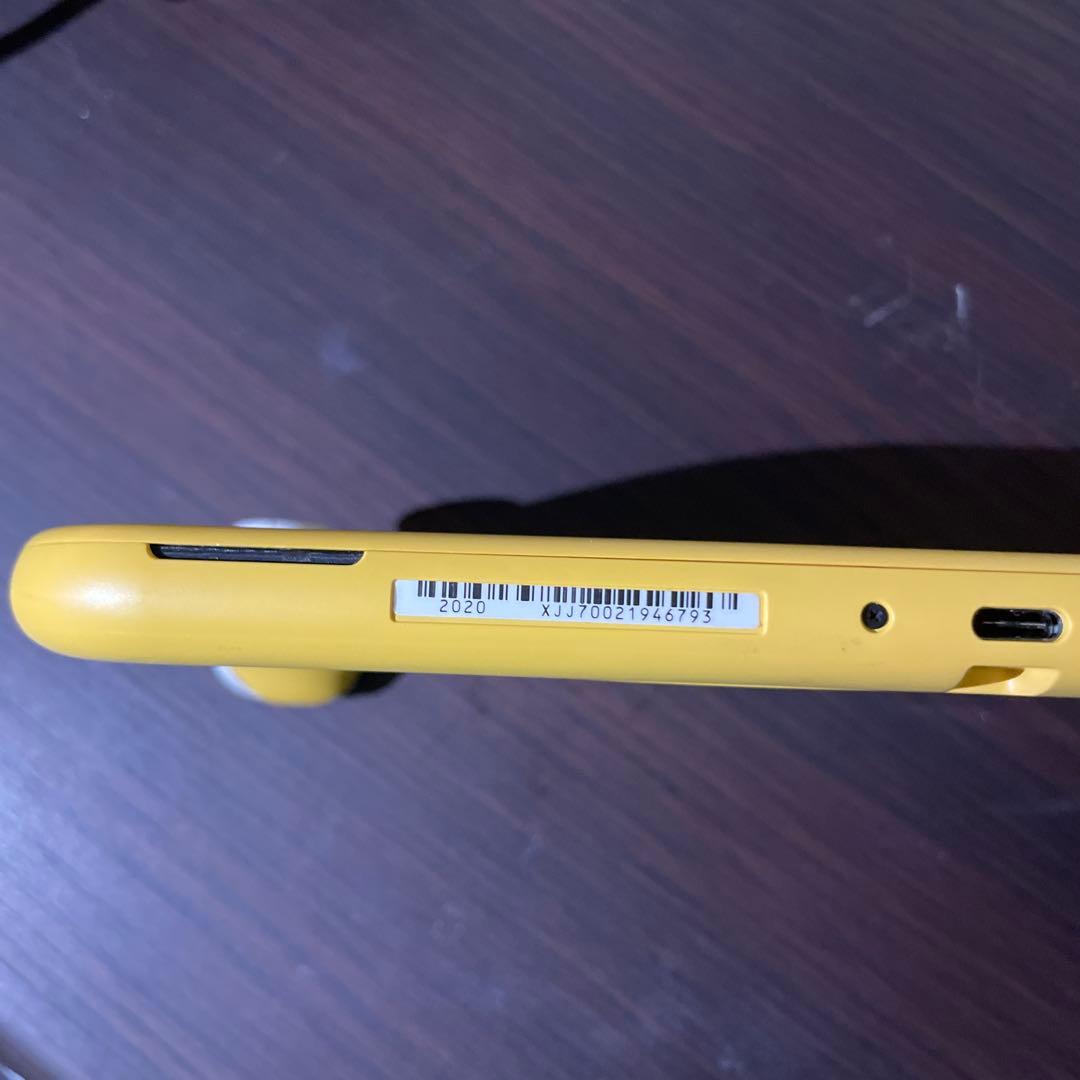 Switch Lite 本体、ケーブルセット　箱無し