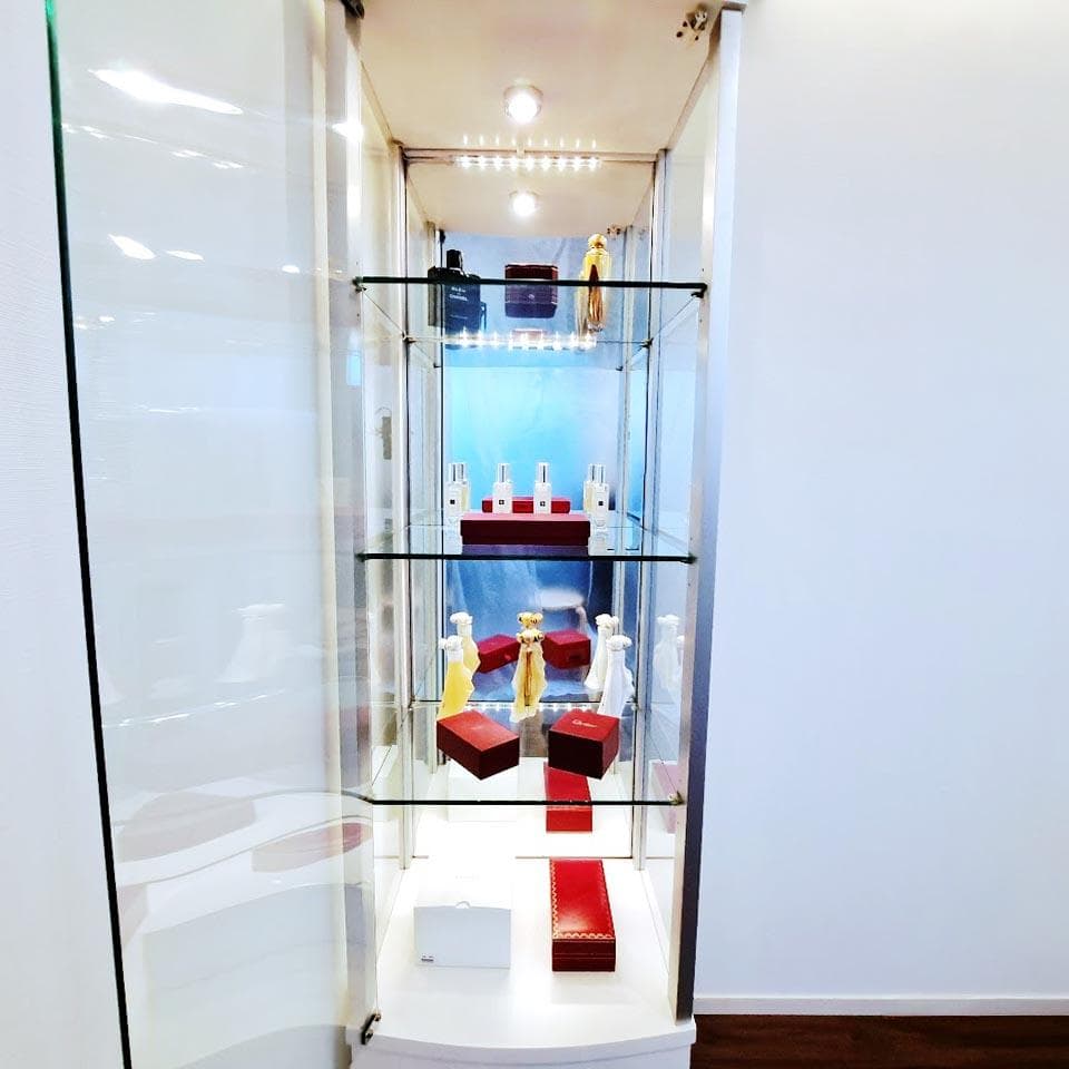 セレクトショップのような幻想的な空間を作る|商品代24,250+α=47,500