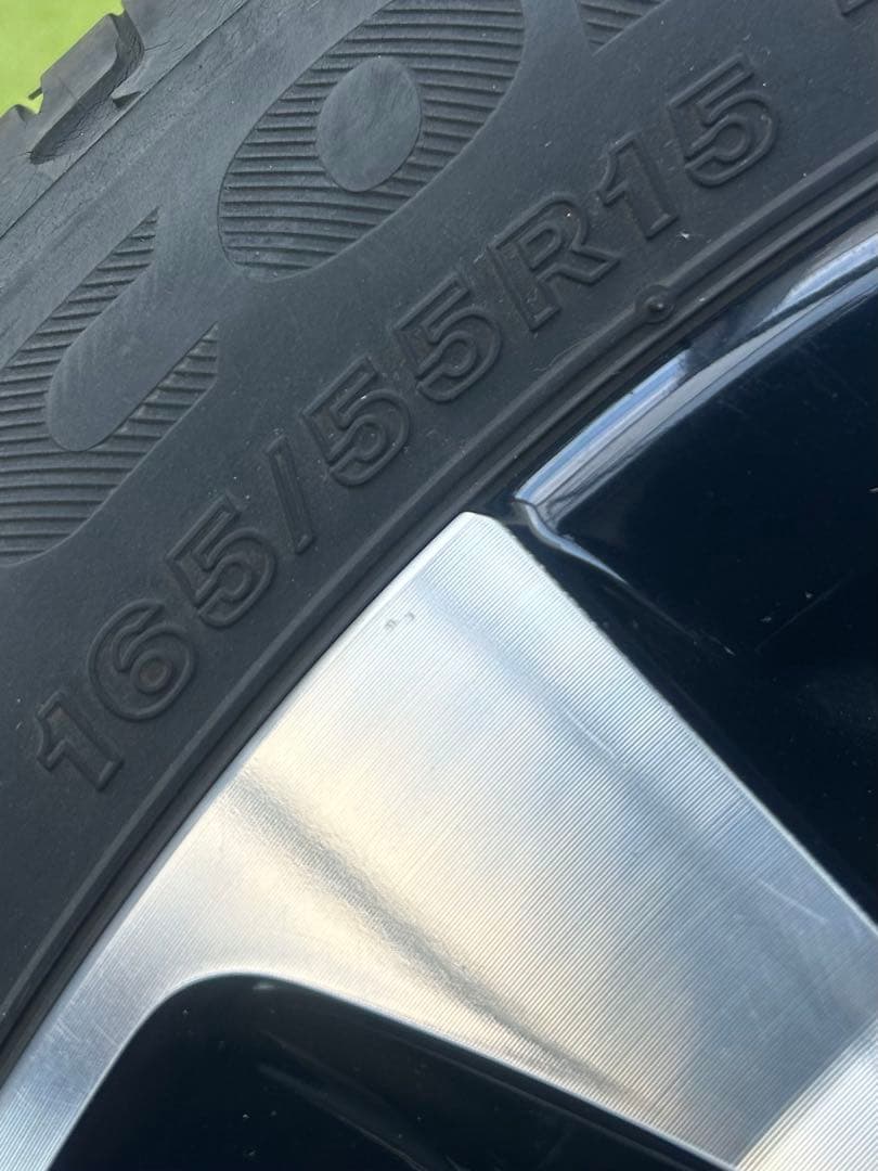 ダイハツ純正　タント カスタムRS 15インチ　４本セット