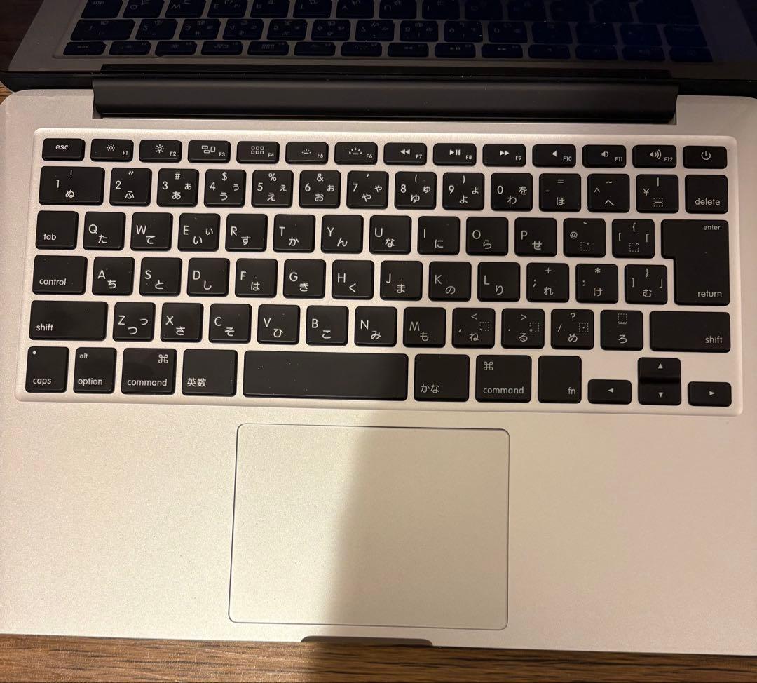 Apple MacBook Pro シルバー