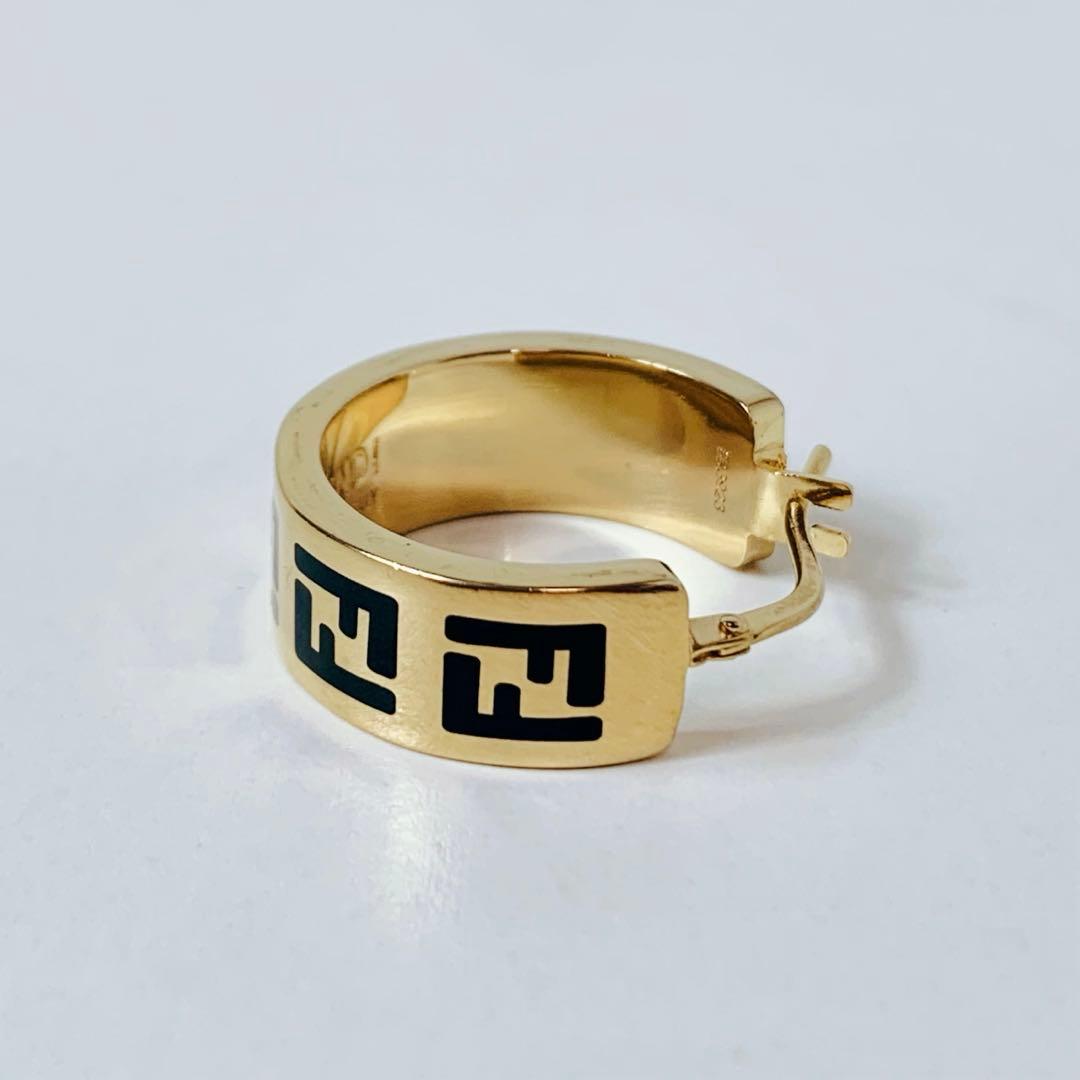 未使用品FENDI フェンディ　フープピアス　ゴールド　ズッカ　片耳