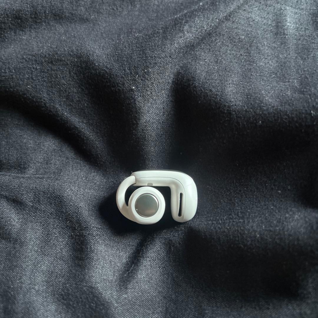 定価39,600円 BOSE ワイヤレスイヤホン ホワイト 充電ケース付き