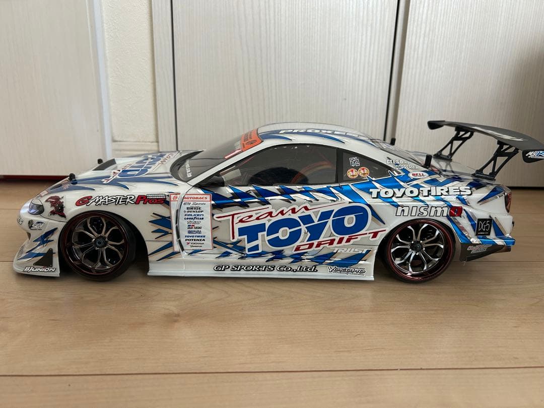 ドリフトラジコン　ヨコモドリパケ　フルセット