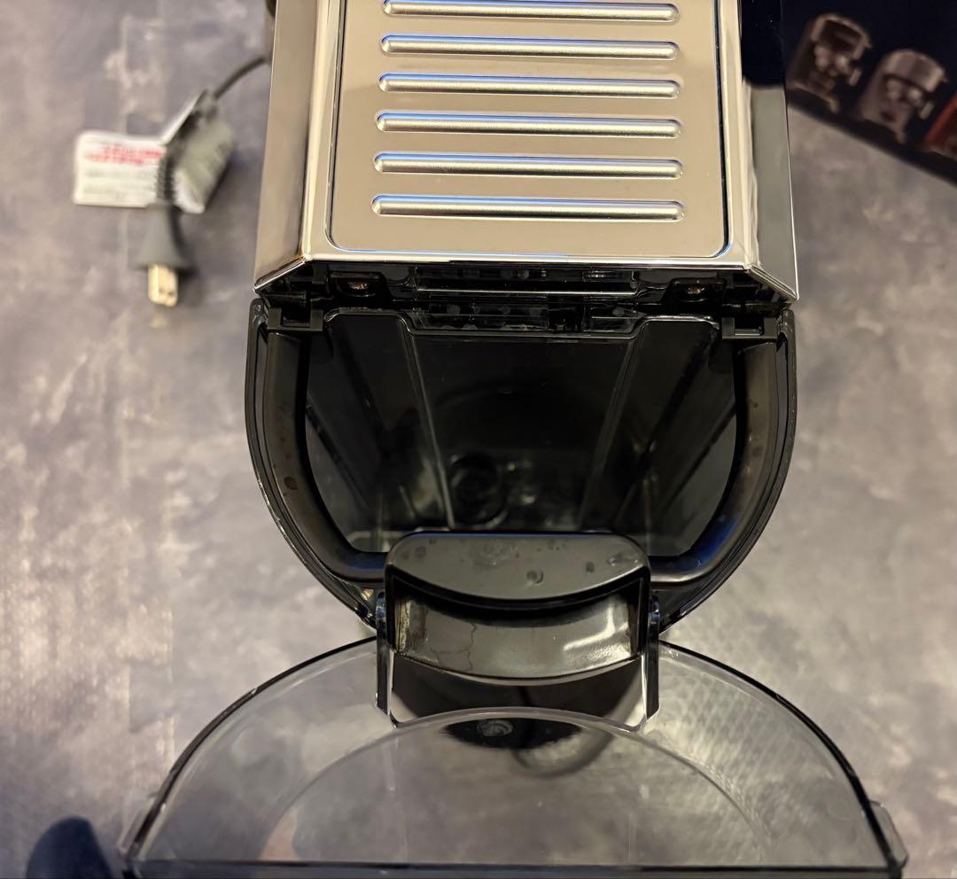 DeLonghi デロンギ DEDICA デディカ　エスプレッソメーカー