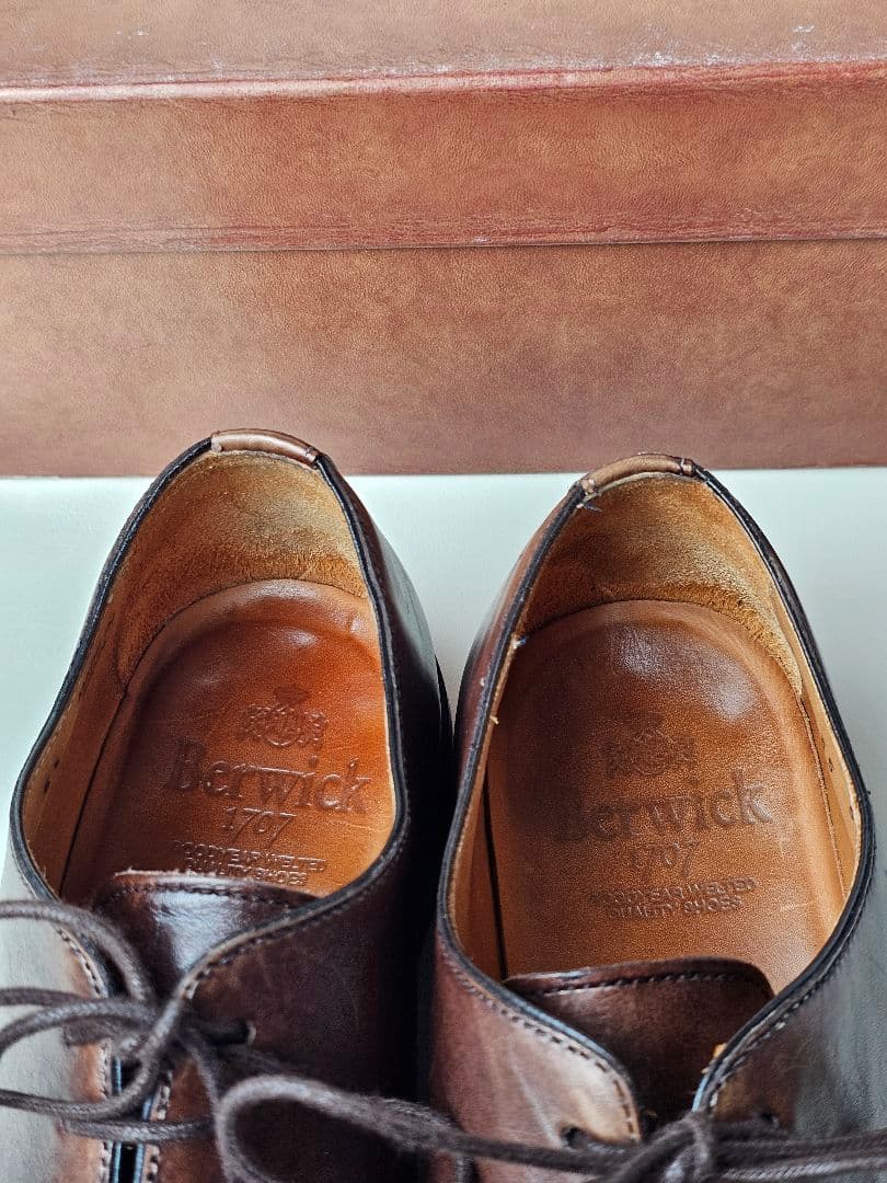 Berwick 美品　バーウィック　ホールカット　UK6.5