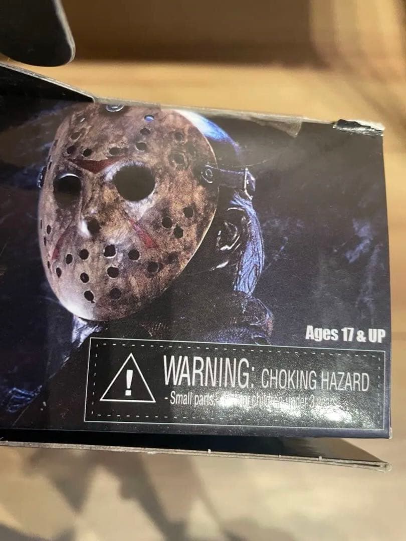 NECA フレディー VS ジェイソン 7インチ フィギュア