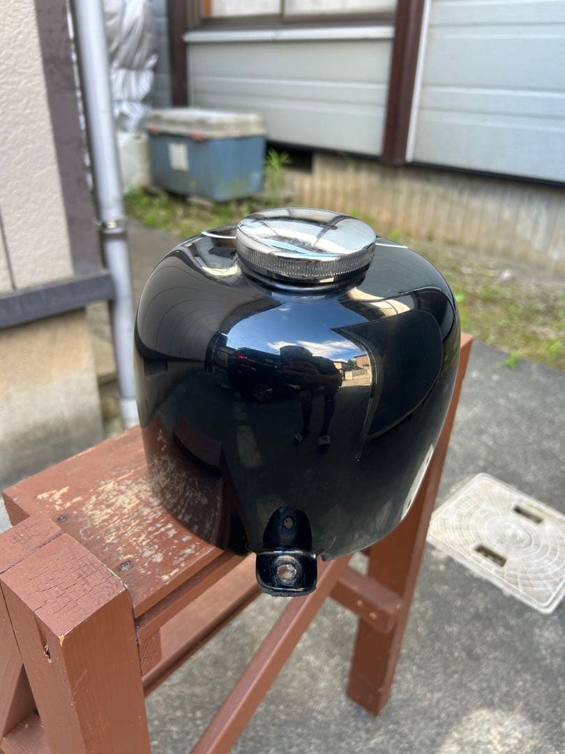 スポーツスター　タンク　社外　ピンスト　チョッパー