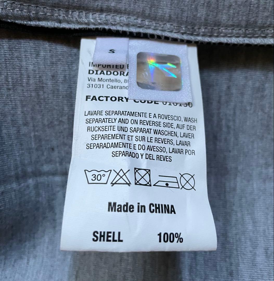 diadora HERITAG 新品　リバーシブル仕様　ジャージ　黒/グレー