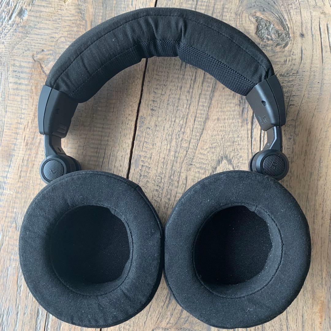 ULTRASONE PURE ブラック ヘッドホン 収納ケース付き