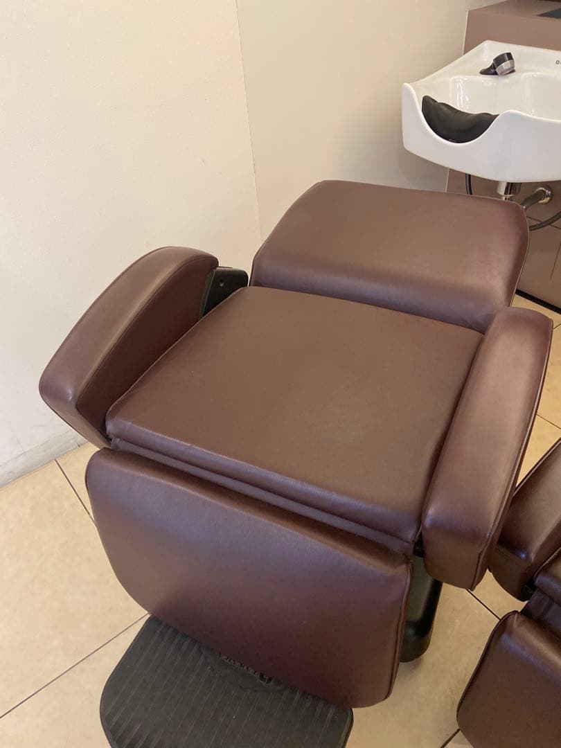 タカラベルモント TAKARA BELMONT 電動シャンプーチェア