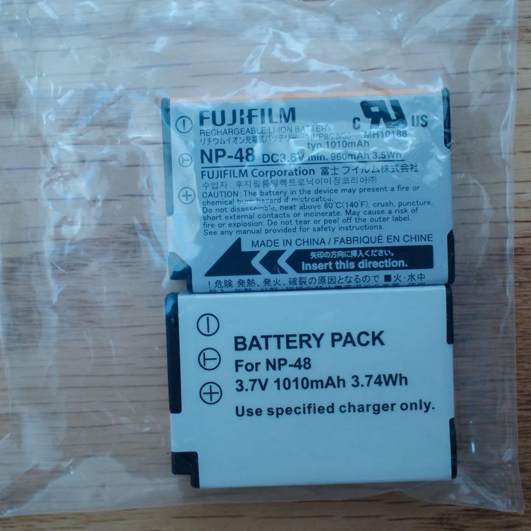 デジタルカメラ FUJIFILM XQ2