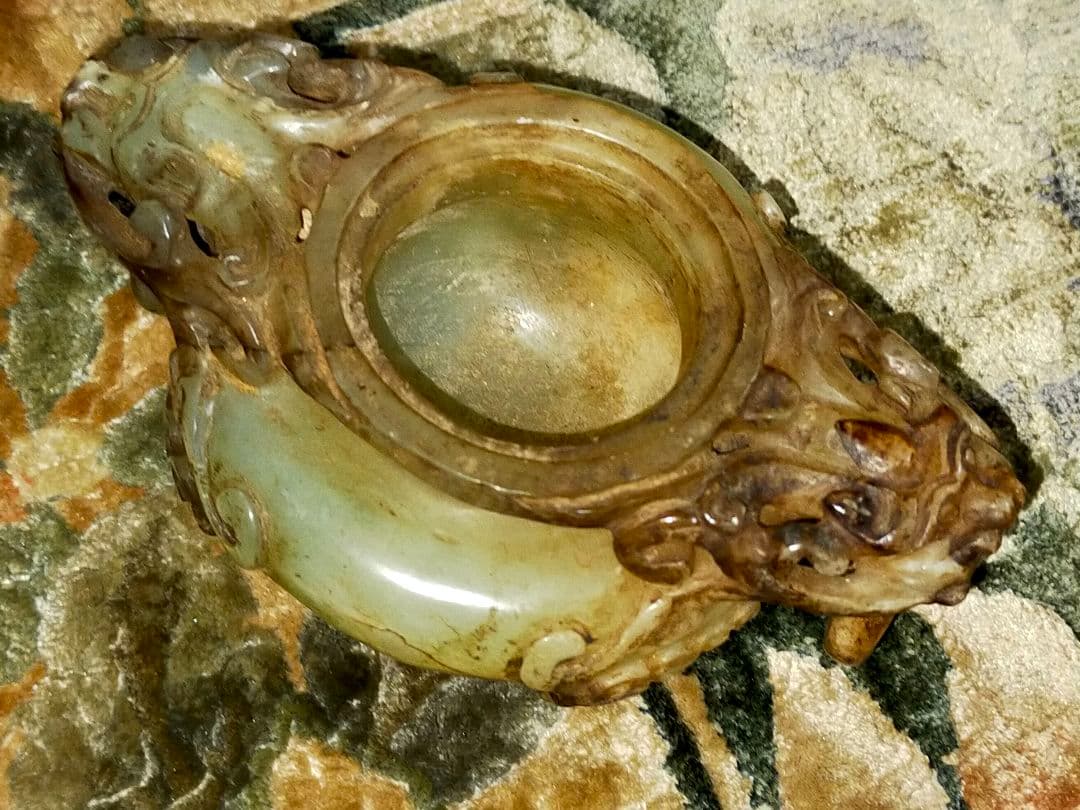 ♥値下げ！♥玉石♥　獅子　香炉　緑石　翡翠　骨董　古玩