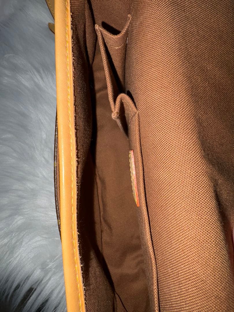 ⭐️ルイ・ヴィトン・ソローニュショルダーバック