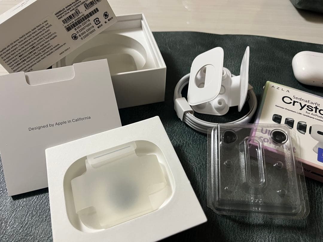 AirPods Pro 第2世代 ｜美品｜付属品完備・イヤーピース全未使用