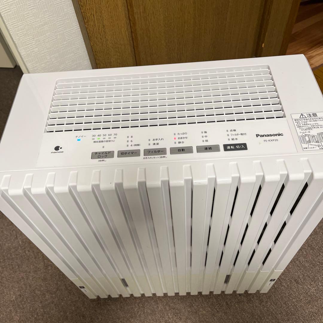 16　パナソニック 気化式加湿機 FE-KXP20