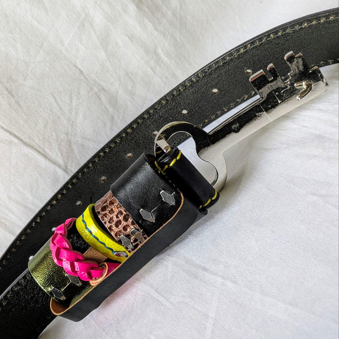 vivienne westwood 鍵 ロゴ バックルベルト フック付き