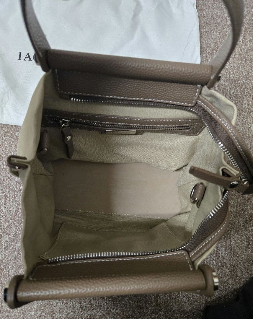 イアクッチ　2way ショルダーバッグs